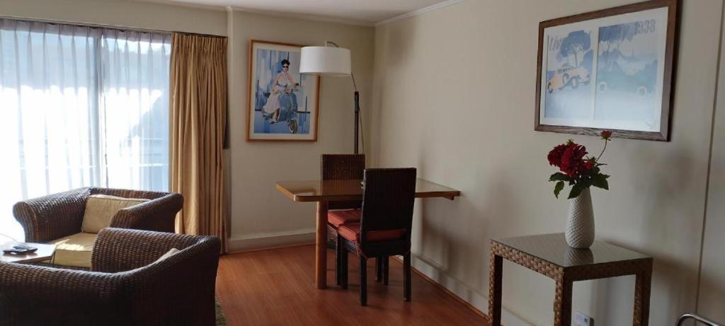 Suites El Golf San Sebastian 2711 Las Condes Сантяго Екстериор снимка