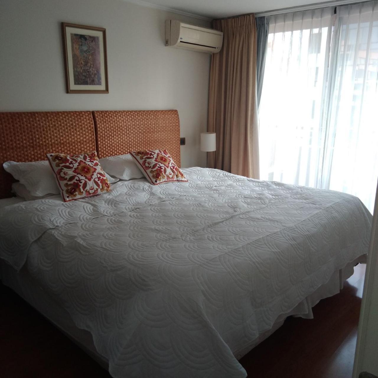 Suites El Golf San Sebastian 2711 Las Condes Сантяго Екстериор снимка